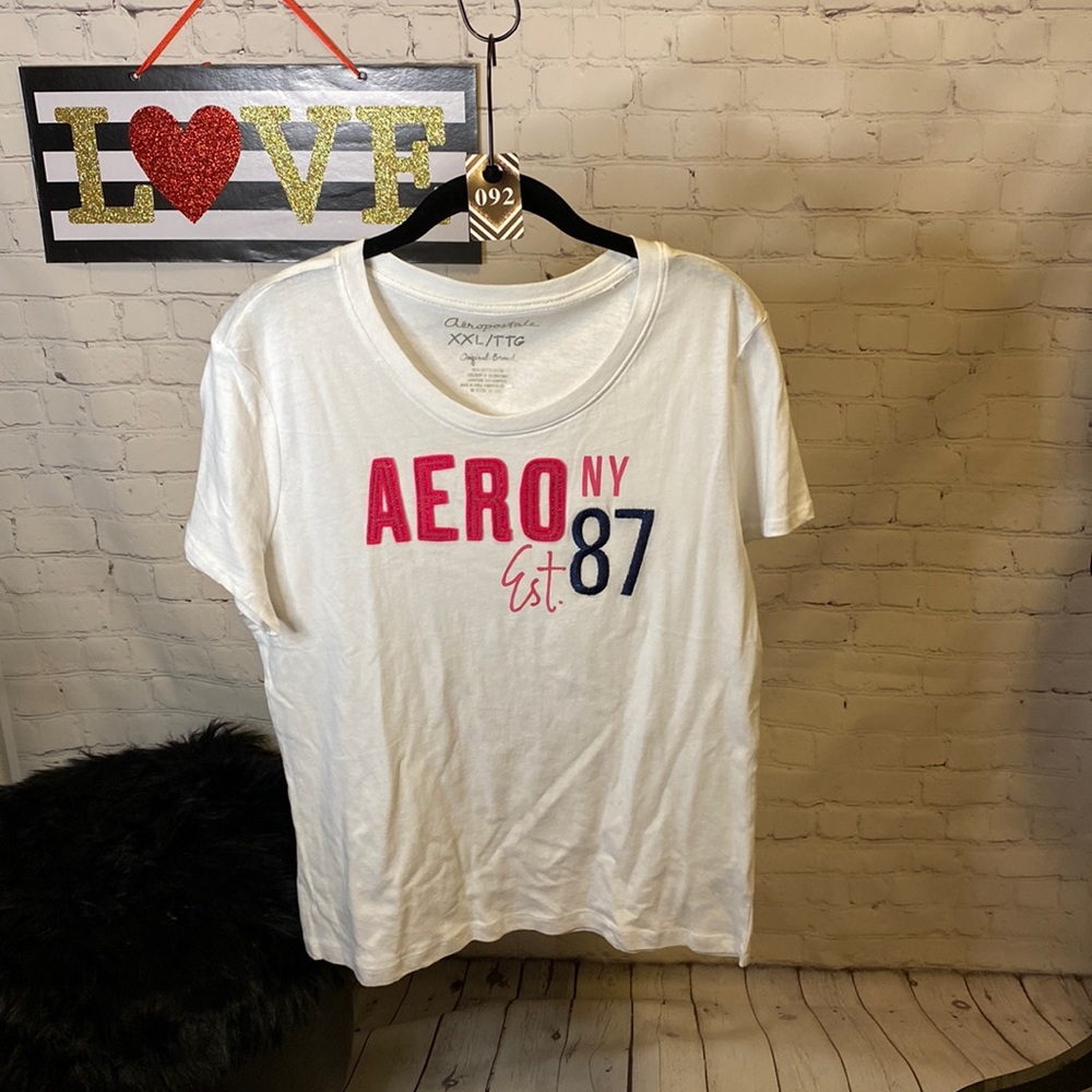 Aeropostale t shirt